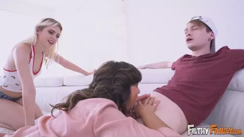 Filthy Family - Hot Sex And Squirting Lessons